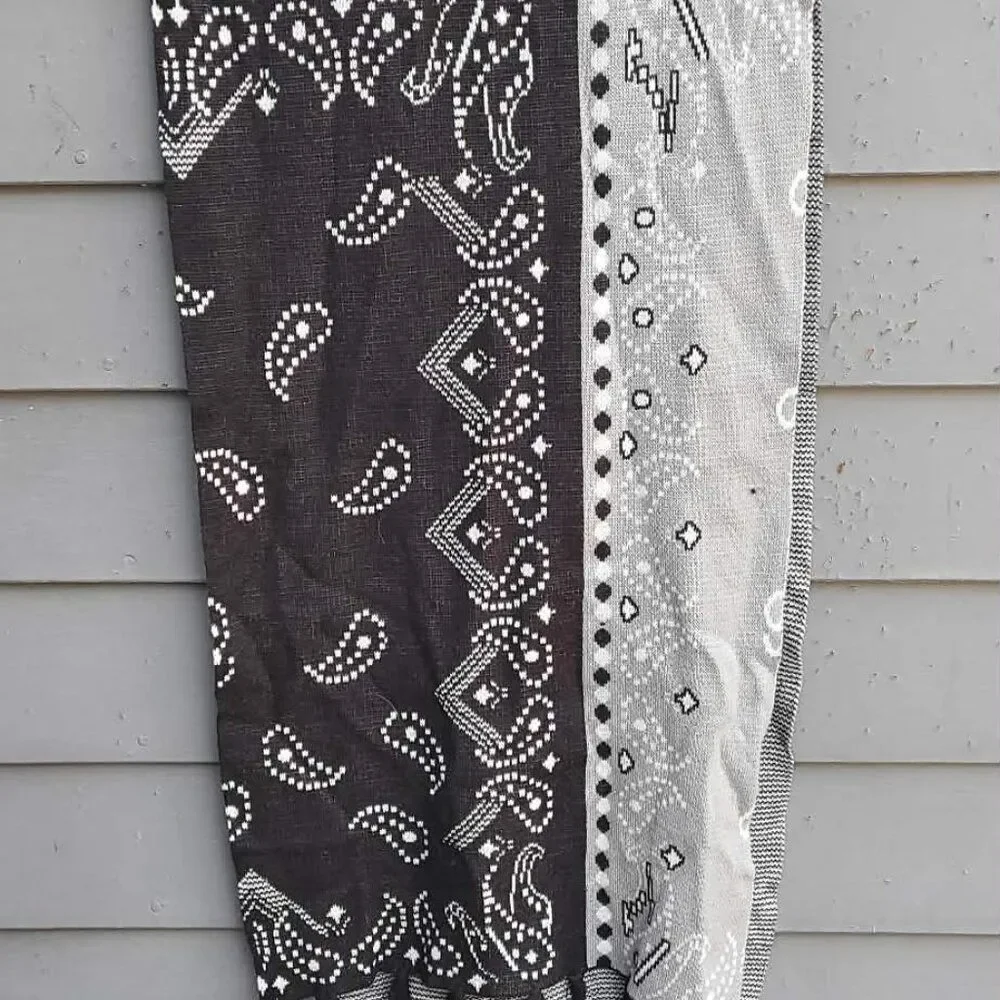 Black Gray White Acrylic? Winter Scarf Paisley